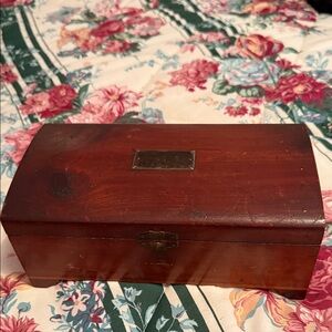 Wooden box 10” x 5” x 4” good condition